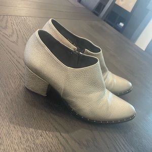 Freda Salvador Gold Heeled Mule